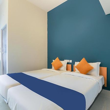 OYO Flagship 62753 Maraimalai Nagar Hotel Singapperumalkovil Bagian luar foto
