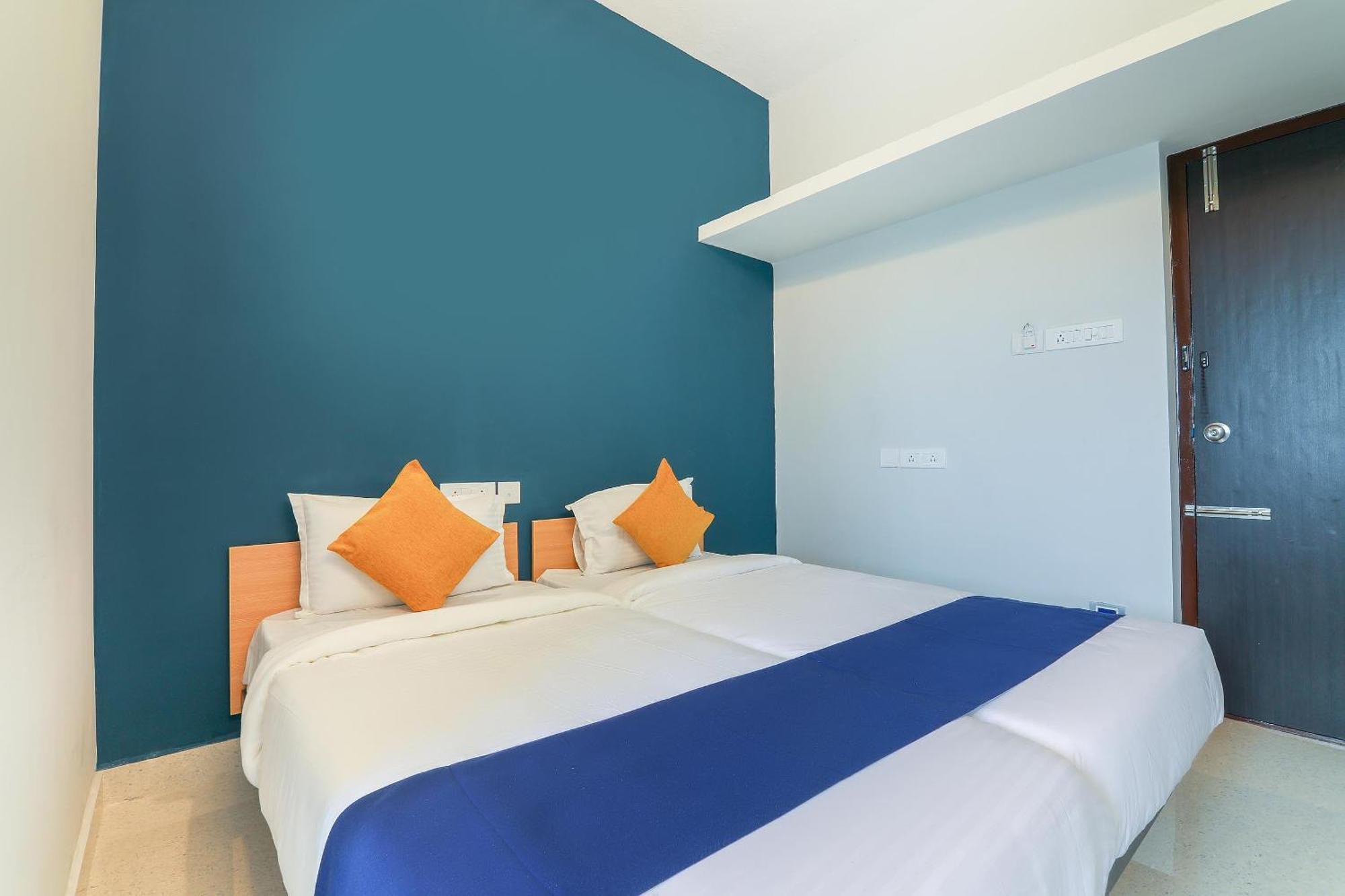 OYO Flagship 62753 Maraimalai Nagar Hotel Singapperumalkovil Bagian luar foto